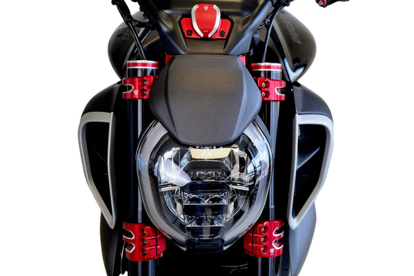 CNC RACING | Triple clamps Ducati Diavel V4 - Top yoke 4