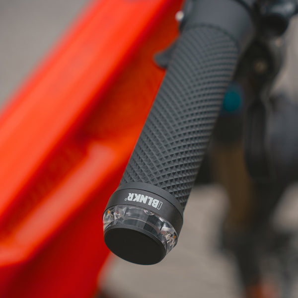 MOTOGADGET BLNKR - The bicycle turn signal - image 5