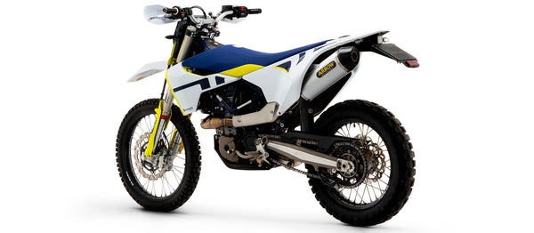 Race-Tech aluminium silencer + titanium collector with power bomb