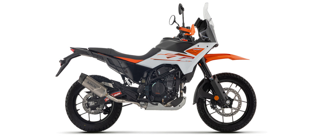 Full system with Indy Race EVO titanium silencer with carbon end cap