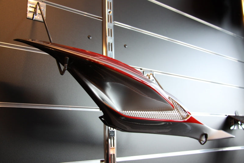 Tamburini Corse T1 Red-Gray Carbon Right Under-Seat Side Panel
