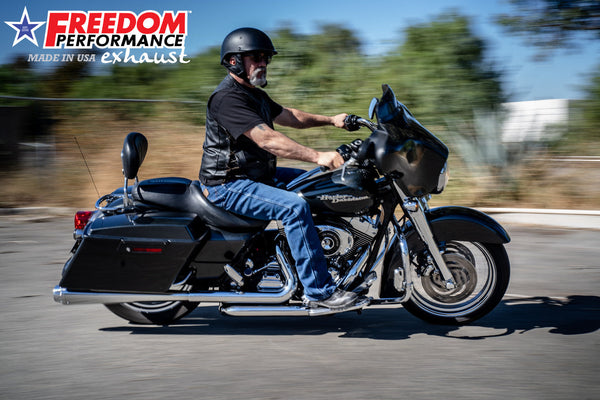 Freedom Performance HARLEY TOURING AMERICAN OUTLAW & COMBAT FLUTED 4.5" MEGAPHONE SLIP-ONS BUNDLE 1995-PRESENT