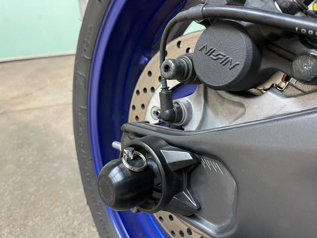 Woodcraft 45-0407R Yamaha FZ07,MT07 Rear Axle Slider Kit