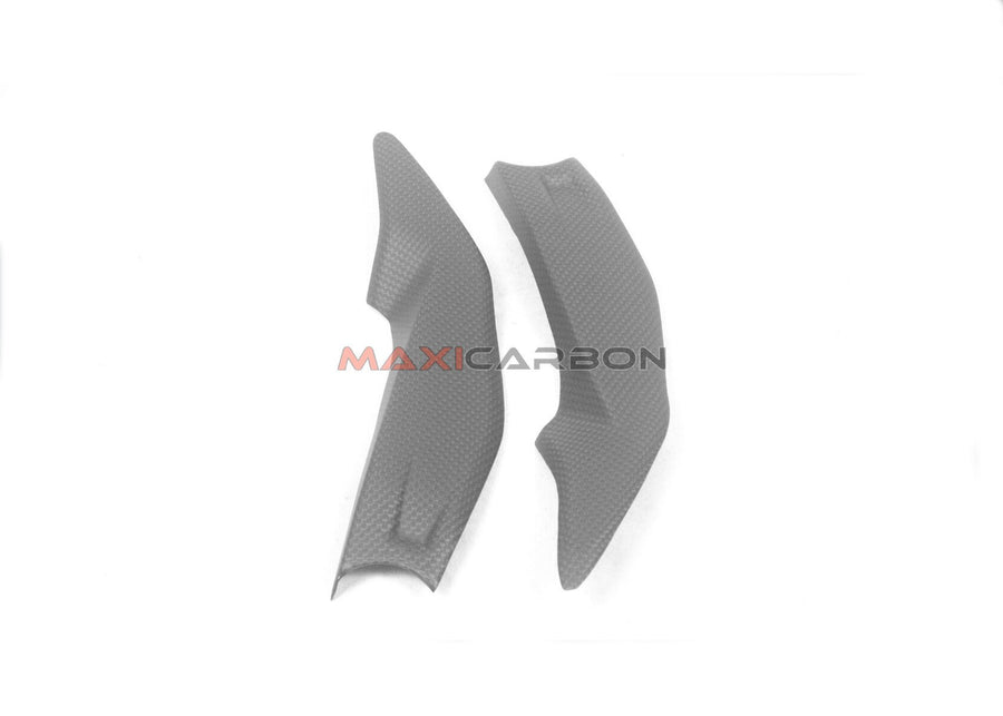 Maxicarbon DUX425M-Maxicarbon-carbon-undertank-side-panels-Ducati-Panigale-V4-1