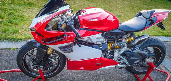 Maxicarbon Ducati-Panigale-899-1199-Maxicarbon-Davide-Switzerland-1