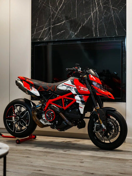 Maxicarbon Ducati-Hyperstrada-821-939-Maxicarbon-Vytenis-Lituania-1
