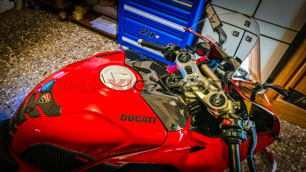 Maxicarbon Ducati-Panigale-V4-2024-Maxicarbon-Alessandro-2