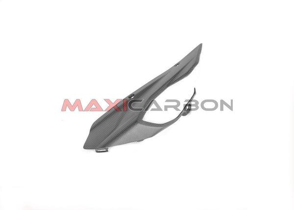 Maxicarbon DUS689M-Maxicarbon-carbon-upper-vented-chain-guard-Ducati-Multistrada-V4-3