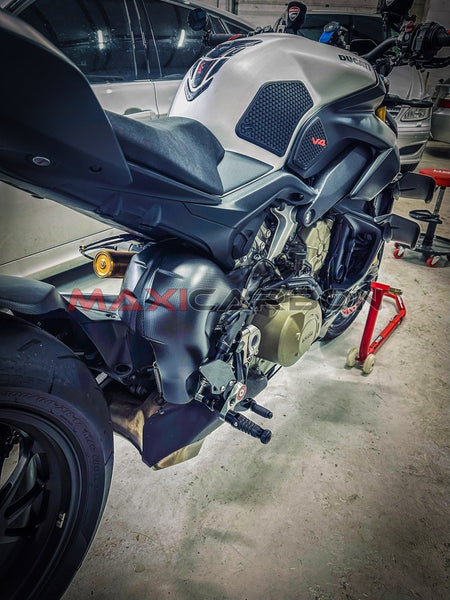 Maxicarbon Ducati-Streetfighter-V4-Maxicarbon-Marnick-Belgium-1