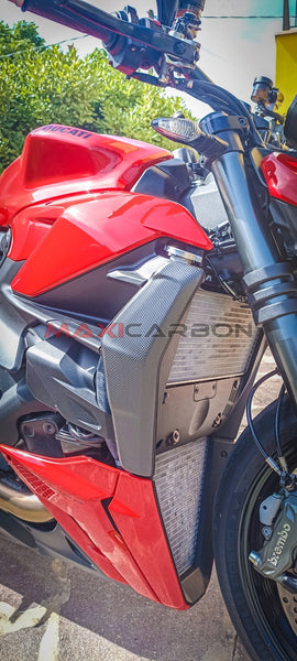 Maxicarbon Ducati-Streetfighter-V2-Maxicarbon-Michele-2