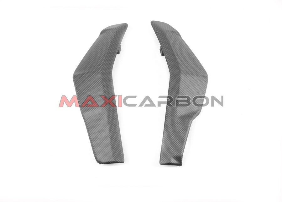Maxicarbon DUU178M-Maxicarbon-carbon-water-radiator-covers-Ducati-Streetfighter-V2-1