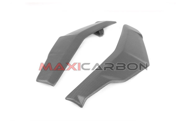 Maxicarbon DUU178M-Maxicarbon-carbon-water-radiator-covers-Ducati-Streetfighter-V2-2