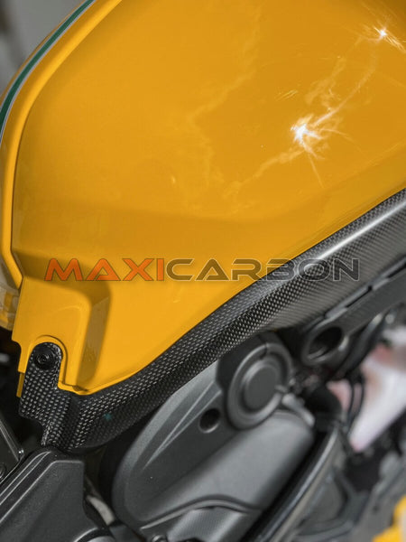 Maxicarbon Ducati-Monster-937-Senna-2025-Maxicarbon-Alessandro-3