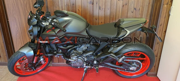 Maxicarbon Ducati-Monster-937-Maxicarbon-Renata-3