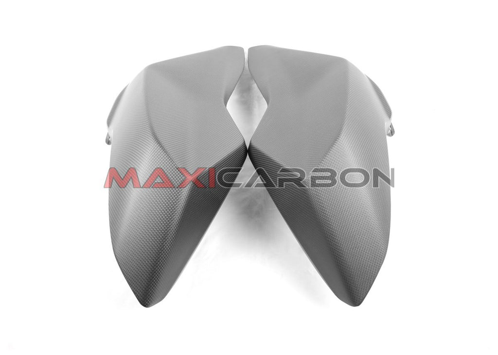 Maxicarbon DUP148M-Maxicarbon-carbon-tank-side-panels-Ducati-Hypermotard-950-1