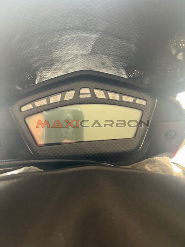 Maxicarbon Ducati-Hypermotard-939SP-Maxicarbon-Kevin-Australia-6