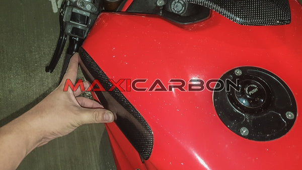 Maxicarbon Ducati-1098-Maxicarbon-Kevin-Singapore-1