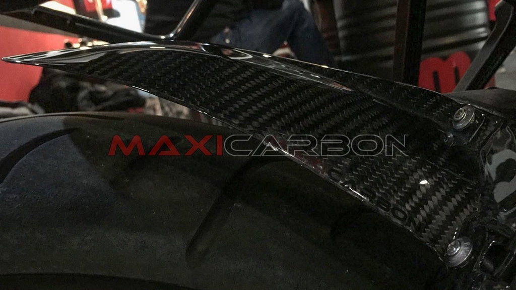 Maxicarbon BMW-S1000XR-Antonino-3-1.jpeg