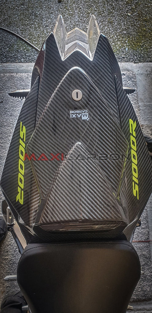 Maxicarbon BMW-S-1000-R-2014-Maxicarbon-Mark-UK-6-1