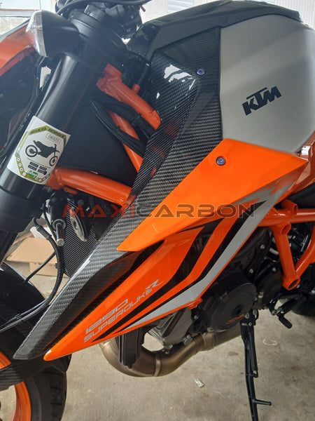 Maxicarbon KTM-1290-Super-Duke-R-2022-Maxicarbon-Arnaldo-Portorico-2