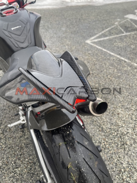 Maxicarbon Aprilia-Tuono-V4-Maxicarbon-Gjermund-Norway-2