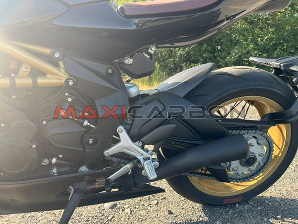 Maxicarbon MV-Agusta-Superveloce-800-Maxicarbon-Frederic-France5
