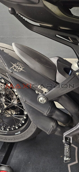 Maxicarbon MV-Agusta-Dragster-800RR-Maxicarbon-Emanuele-3