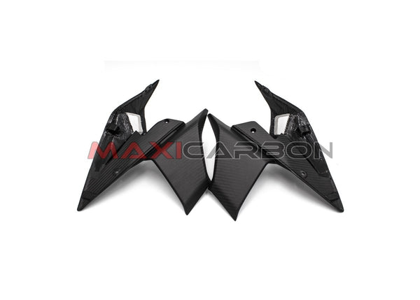 Maxicarbon KTB244U-Maxicarbon-carbon-internal-side-panels-KTM-1290-Super-Duke-R-post-2017-3
