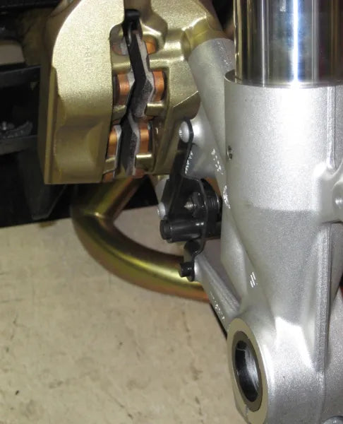 Fast Frank Racing BMW S1000RR/HP4 11'+ FRONT AXLE NUT KIT