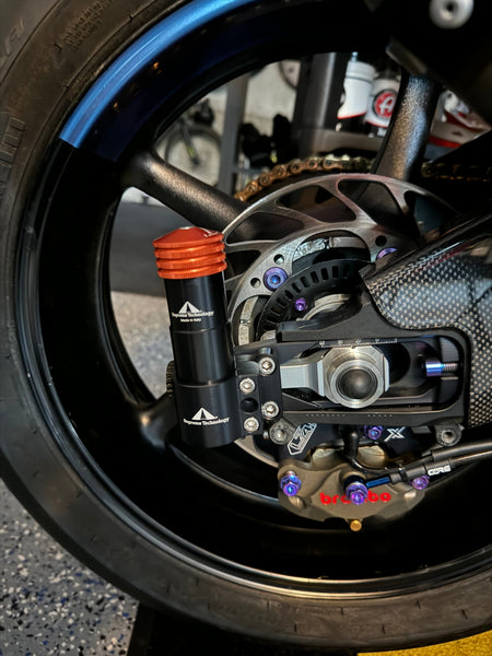 Fast Frank Racing YAMAHA R6 17'+ LIGHTECH SUPREME TECH ADAPTER KIT