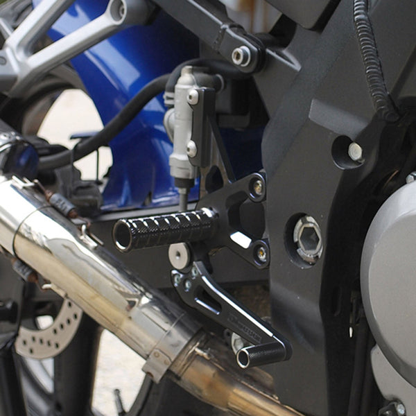 Woodcraft 05-4228B Suzuki SV1000 Rearset Complete image 3