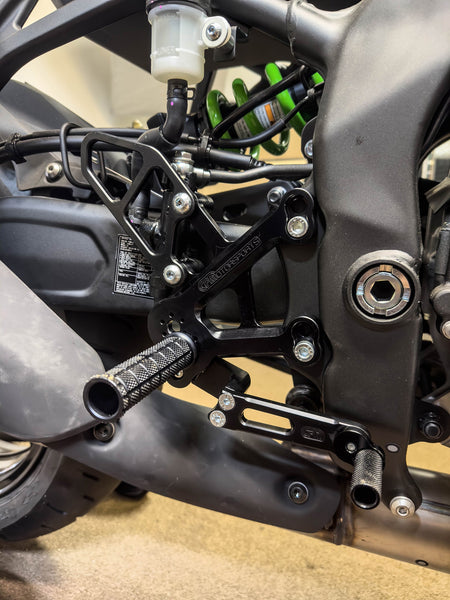 Woodcraft 05-0137B Kawasaki ZX-4RR Complete Rearset