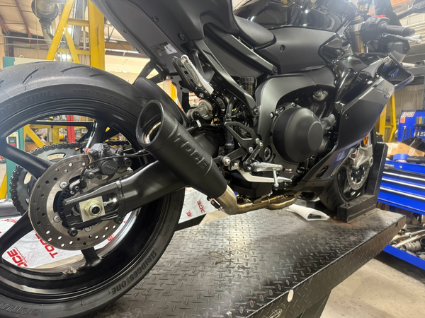 TOCE Visor Tip Full Exhaust - Yamaha R9