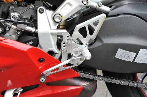 AELLA DUCATI PANIGALE 899 1199 1299 REARSETS / AE-10079 - DennisPowerSport - 4