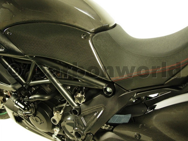 CARBON SIDE PANELS FOR DUCATI DIAVEL BY CARBONWORLD - DennisPowerSport - 3