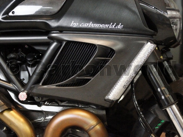 CARBON FUEL RADIATOR COVER FOR DUCATI DIAVEL BY CARBONWORLD - DennisPowerSport - 5
