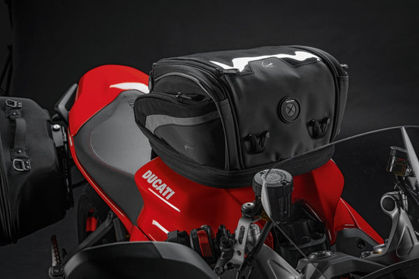 SCRAMBLER DUCATI SUPERSPORT 950 Magnetic tank bag