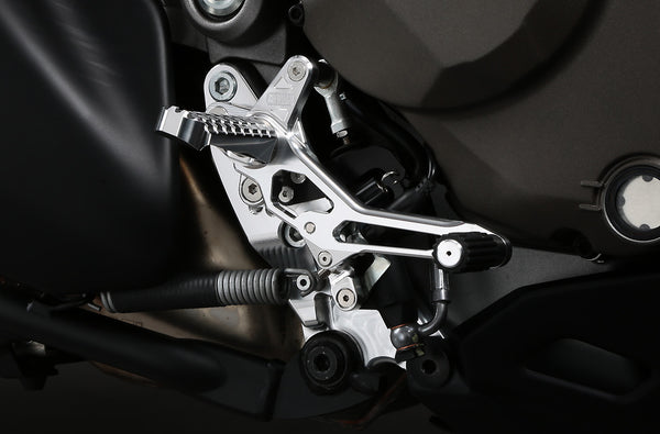 AELLA DUCATI MULTISTRADA 1200 DVT ADJUSTABLE REARSETS  AE-10083