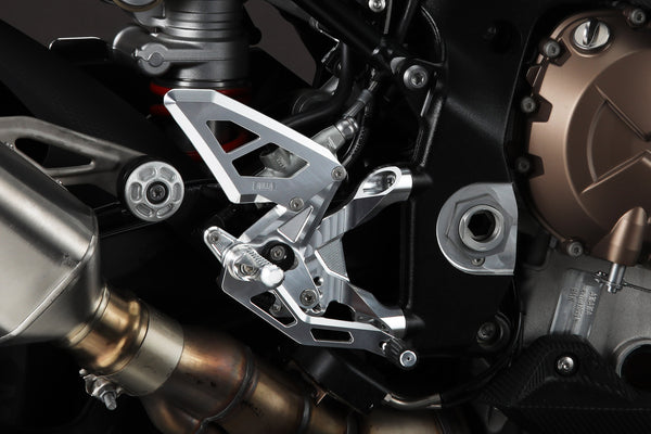 AELLA Riding rear sets for "SPORT" BMW S1000RR 2019- Machinning finised/ Special anodized colors AE-10092PO