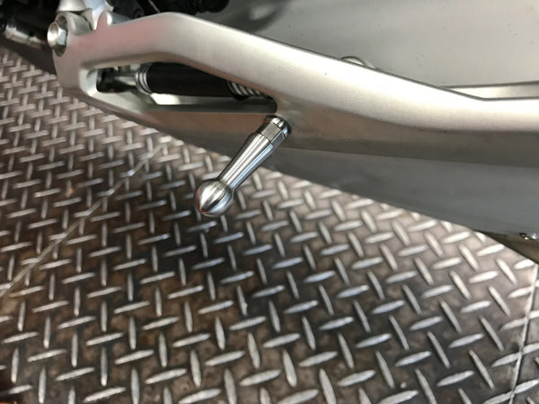 AELLA DUCATI SUPER BIKE Side stand assist hook (Panigale V 4: stainless steel) AE-74019SUS
