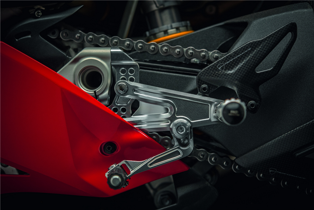 DUCATI CORSE BY RIZOMA PANIGALE V4 REAR SETS 96280481A DUCATI CORSE BY RIZOMA PANIGALE V4 REAR SETS 96280481A