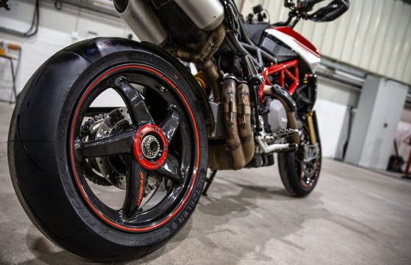 DYMAG CA5 CARBON FIBRE WHEELS DUCATI MV AGUSTA WITH SINGLESIDE SWINGARM DUAL SWINGARM