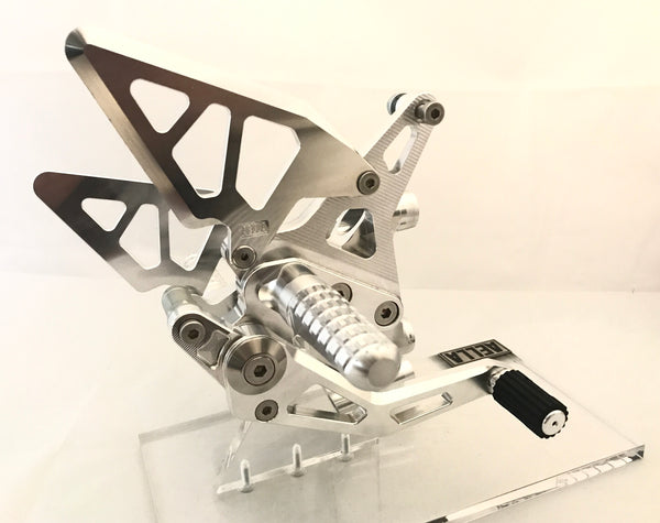 AELLA DUCATI PANIGALE V2 REARSETS / AE-10079