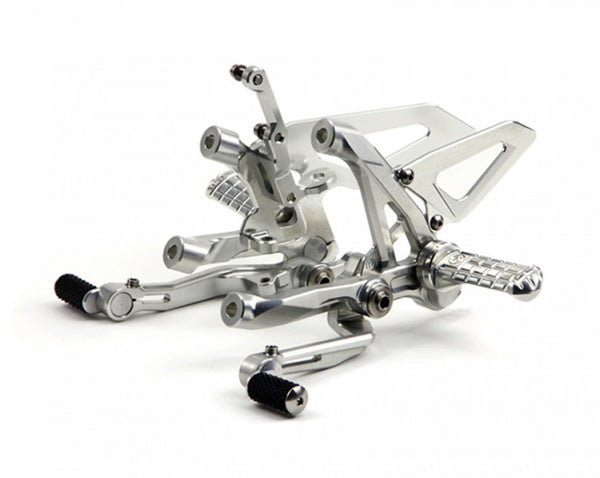 MOTOCORSE FOOTPEGS KIT WITH TITANIUN SCREWS SILVER ANODIZED STANDARD SHIFT