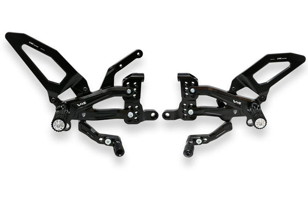CNC RACING Adjustable rearsets Ducati Streetfighter V4