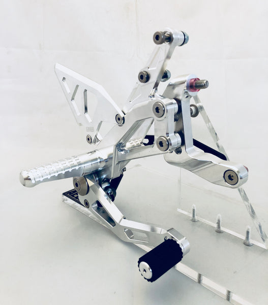 AELLA DUCATI PANIGALE V4 ADUJUSTABLE REARSETS AE-10089