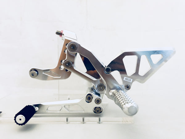 AELLA DUCATI PANIGALE V4 ADUJUSTABLE REARSETS AE-10089
