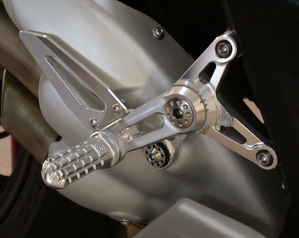 MOTO CORSE Machined from solid complete riding adjustable footpegs kit 104191105