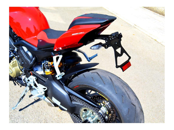 DUCABIKE PRT12 - SFV4 / V4 / V2 ADJUSTABLE LICENSE PLATE HOLDER