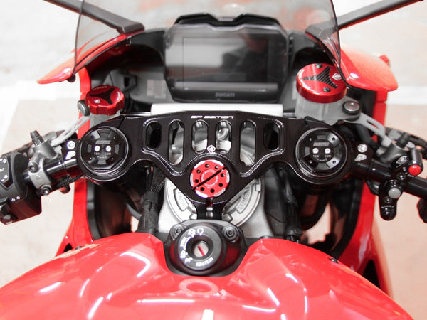 DUCABIKE PSS08D - V4 UPPER STEERING PLATE GP EDITION